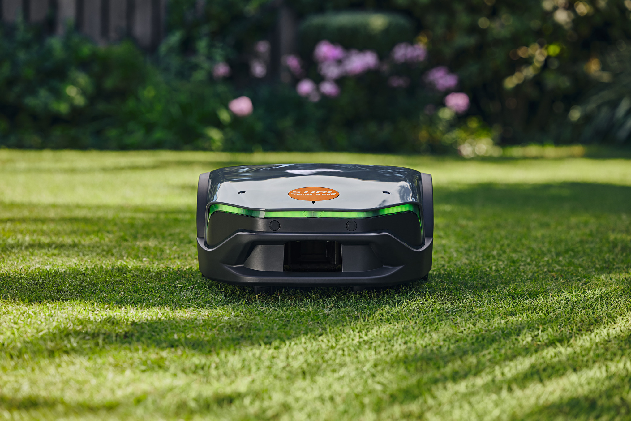 iMOW® 6 EVO Robotic Lawnmower