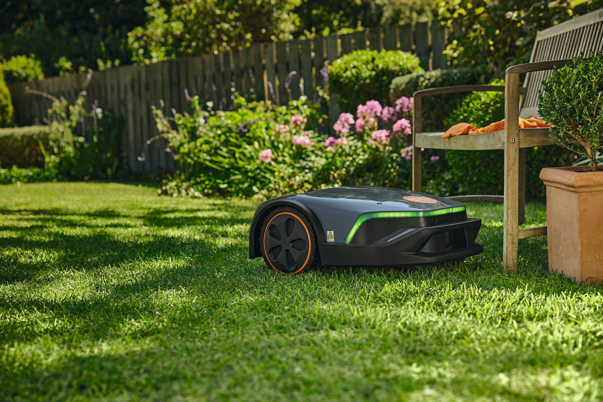 iMOW® 5 EVO Robotic Lawnmower